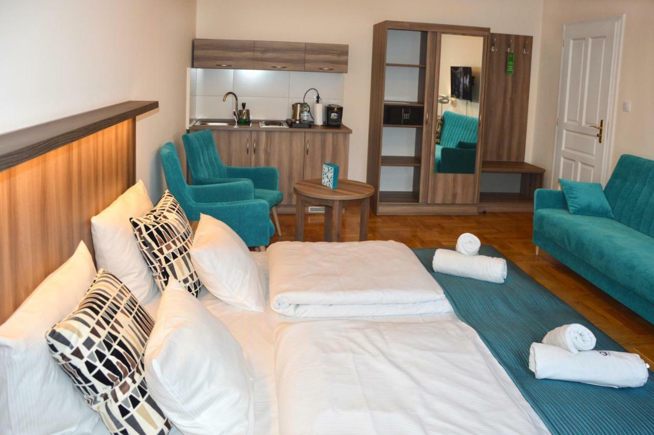 Kosmopolita Apartments Краков Экстерьер фото